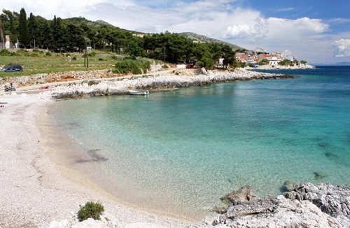 Milna Apartment | Studio flat with terrace and sea view Milna, Hvar (AS-3074-f)