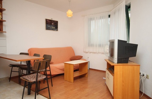Brela Apartment | Studio flat with terrace and sea view Brela, Makarska (AS-6907-a)