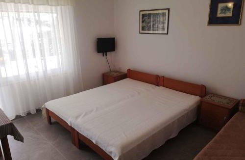 Novi Vinodolski Apartment | Studio in Novi Vinodolski 15343