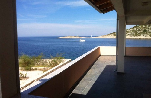 Razanj Apartment | Studio with sea view