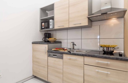 Silo Apartment | Studio with shared pool use