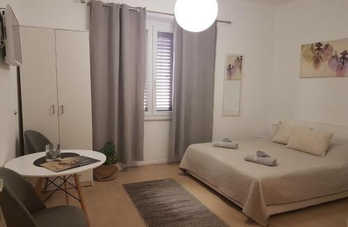 Gornji Kono Apartment | Studios IM