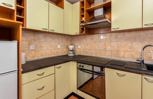 Novi Vinodolski Apartment | Stunning apartment in Novi Vinodolski