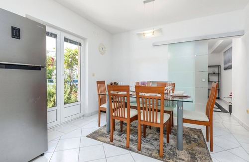 Kastav Apartment | Stunning apartment in Spincici with WiFi
