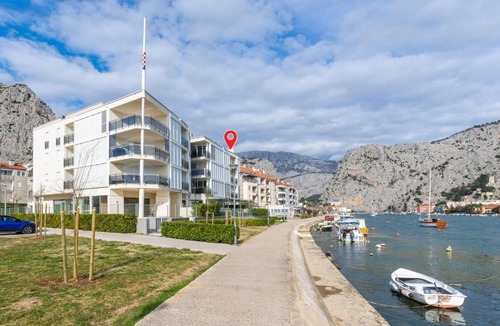 Omis Apartment | Stunning apartment in Omis w/ WiFi and 3 Bedrooms