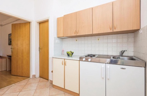 Sarsoni Apartment | Stunning Apartment In Rijeka With Wifi