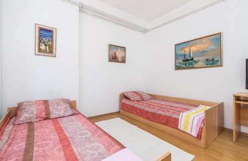 Sarsoni Apartment | Stunning Apartment In Rijeka With Wifi
