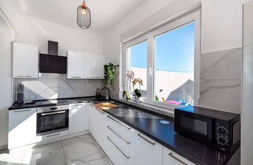 Tinj Apartment | Stunning apartment in Tinj
