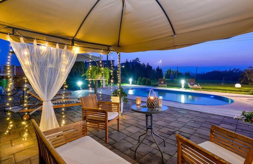 Gornji Kneginec Apartment | Stunning apartment in Turcin with sauna