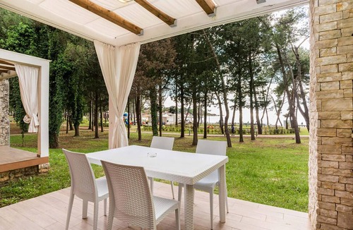 Monterol Apartment | Stunning apartment in Umag