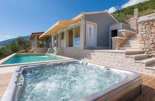 Bol Villa | Stunning Bol Villa | 3 Bedrooms | Villa Lucie Summer House | Amazing Sea Views