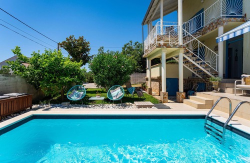 Sveti Filip i Jakov House | Stunning home in Sv.Filip i Jakov