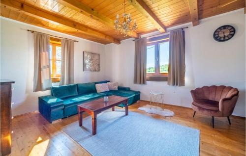 Bosiljevo House | Stunning Home In Bosiljevo