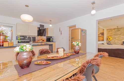 Brodarica House | Stunning home in Brodarica