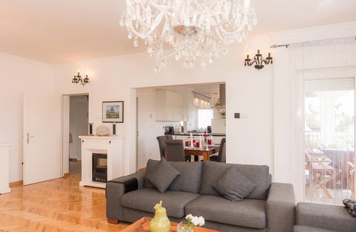 Dugo Selo House | Stunning home in Dugo Selo