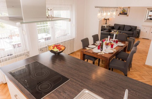 Dugo Selo House | Stunning home in Dugo Selo