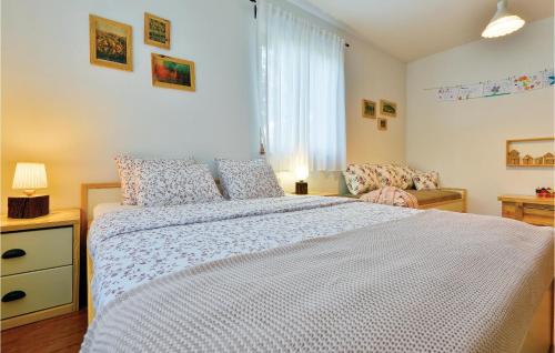 Glina House | Stunning Home In Glina With Sauna