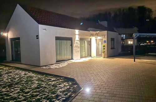 Strmec Stubicki House | Stunning home in Donja Stubica with WiFi