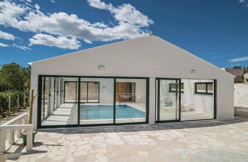 Central Dalmatia House | Stunning home in Kresevo Brdo with sauna
