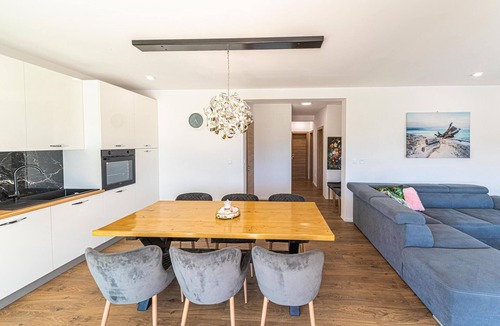 Rudine House | Stunning home in Kastel Novi