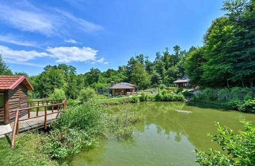 Jalzabet House | Stunning home in Kelemen with sauna