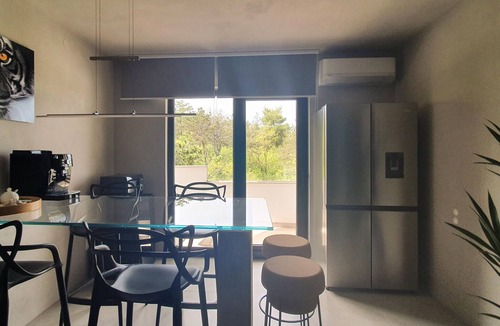 Klimno House | Stunning home in Klimno with WiFi