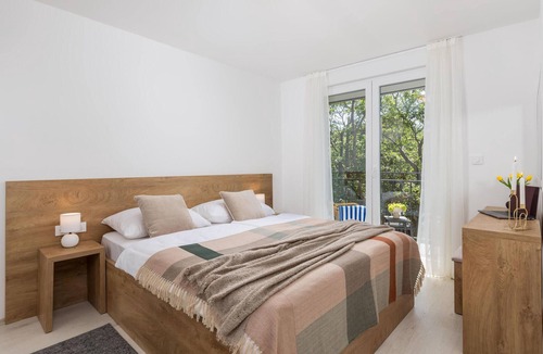 Kraljevica House | Stunning home in Kraljevica with house sea view