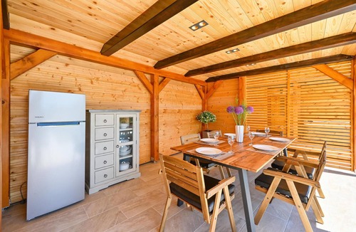 Varazdin House | Stunning home in Lovrecan with sauna