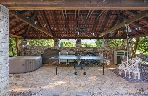 Gradina House | Stunning home in Lozovac