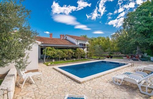 Gostinjac House | Stunning home in Malinska
