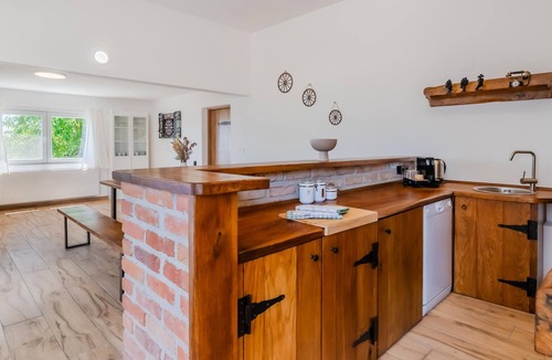 Jastrebarsko House | Stunning home in Paljugi with sauna