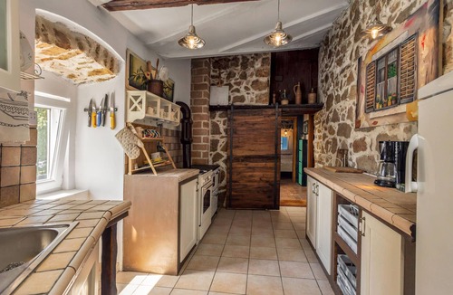 Rijeka House | Stunning home in Rijeka with WiFi