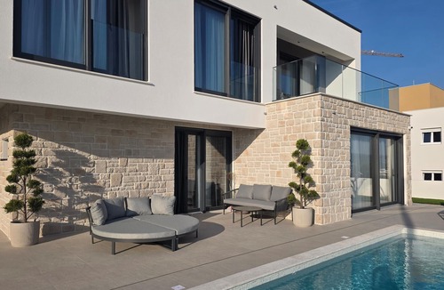 Seget Donji House | Stunning home in Seget Donji