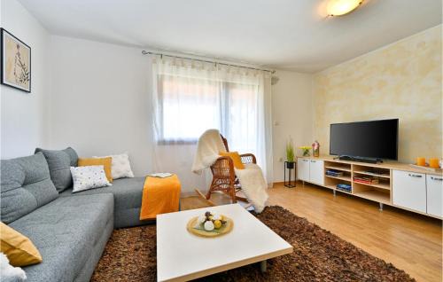Sveti Ilija House | Stunning Home In Seketin