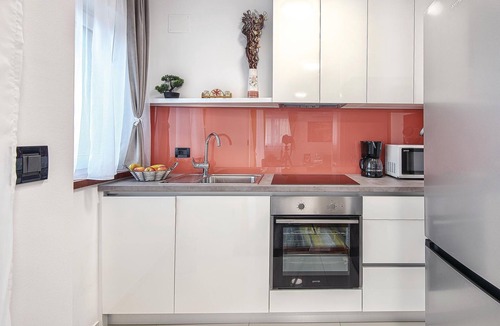 Varazdin House | Stunning home in Varazdin with sauna