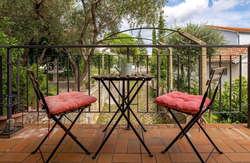 Kornic House | Stunning private villa for 12 guests with private pool, WIFI, A/C, TV, terrace and pets allowed