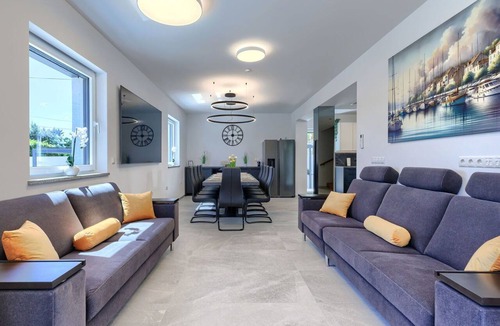 Premantura Villa | Stunning private villa for 10 guests with private pool, WIFI, A/C, TV, patio and pets allowed