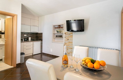 Veliko Brdo House | Stunning private villa for 8 guests with private pool, WIFI, A/C, TV and patio