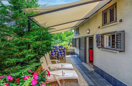Opric House | Stunning private villa for 2 people with A/C, WIFI, TV, terrace and pets allowed