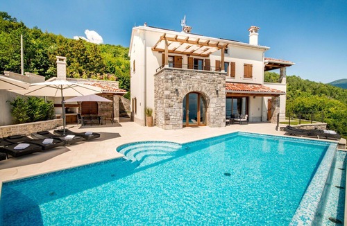 Opatija Villa | Stunning private villa for 8 guests with A/C, private pool, WIFI, TV and terrace