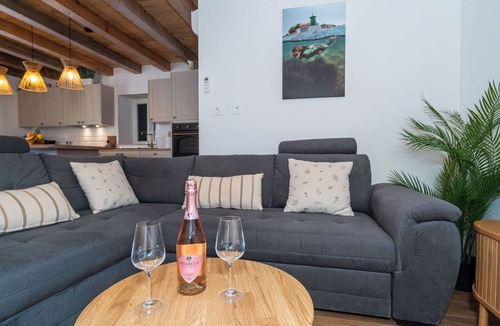 Nerezise House | Stunning private villa for 6 guests with A/C, private pool, WIFI, TV and terrace