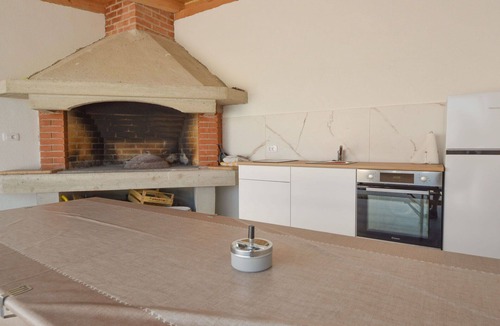Velim House | Stunning private villa for 8 people with private pool, WIFI, A/C, TV and terrace