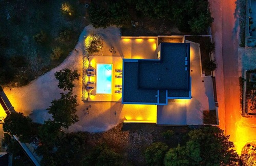 Maslenica Villa | Stunning private villa for 8 guests with WIFI, A/C, private pool, TV and terrace