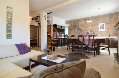 Promina House | Stunning private villa for 8 people with private pool, WIFI, A/C, TV, terrace and panoramic view