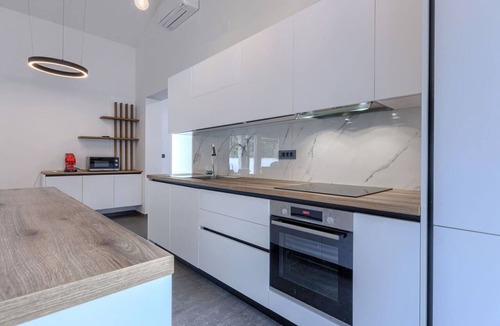 Babici House | Stunning private villa for 8 people with private pool, A/C, WIFI, TV and terrace