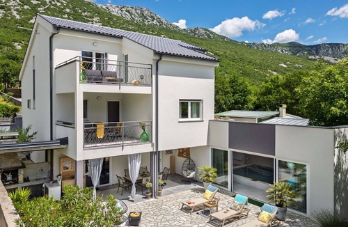 Tribalj House | Stunning private villa for 8 guests with private pool, WIFI, A/C, TV and terrace
