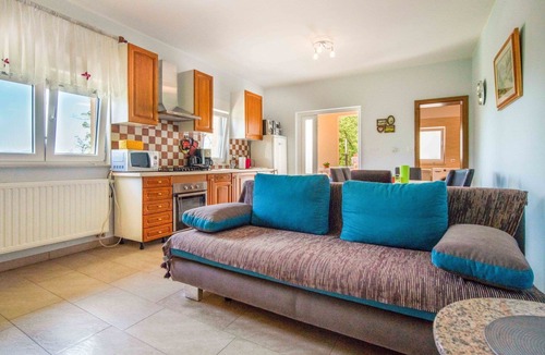 Klana House | Stunning private villa with A/C, WIFI, private pool, TV, terrace, pets allowed and panoramic view