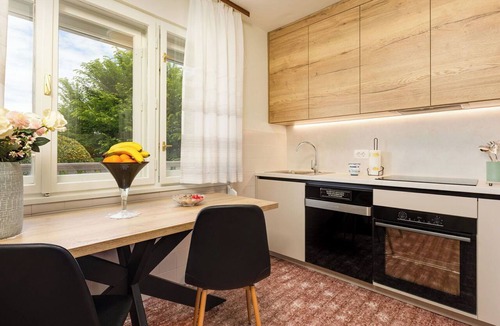 Vantacici House | Stunning private villa for 6 guests with A/C, WIFI, TV and terrace