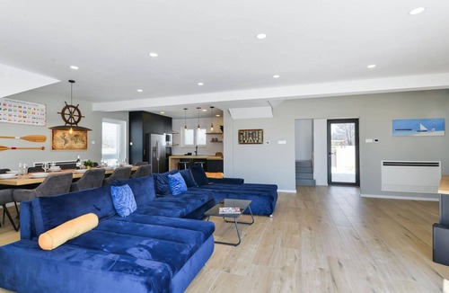Zaton Villa | Stunning private villa for 10 people with A/C, hot tub, private pool, WIFI, TV and patio
