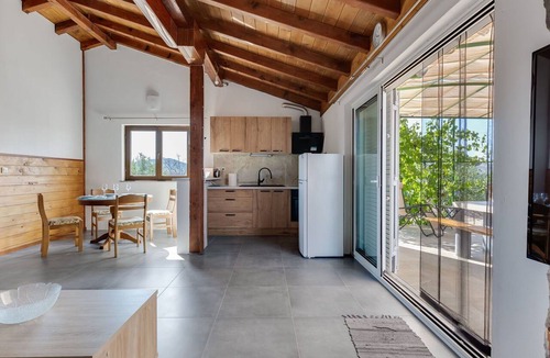 Zaton House | Stunning private villa for 4 guests with A/C, WIFI, TV and terrace